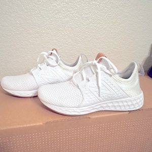 Women’s New Balance Shoes 7.5